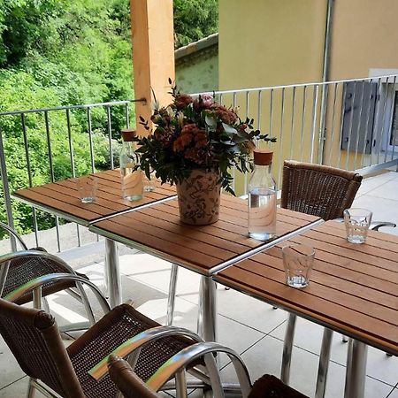 Bed and Breakfast Le Moulin Du Paroy Serres  Exterior foto