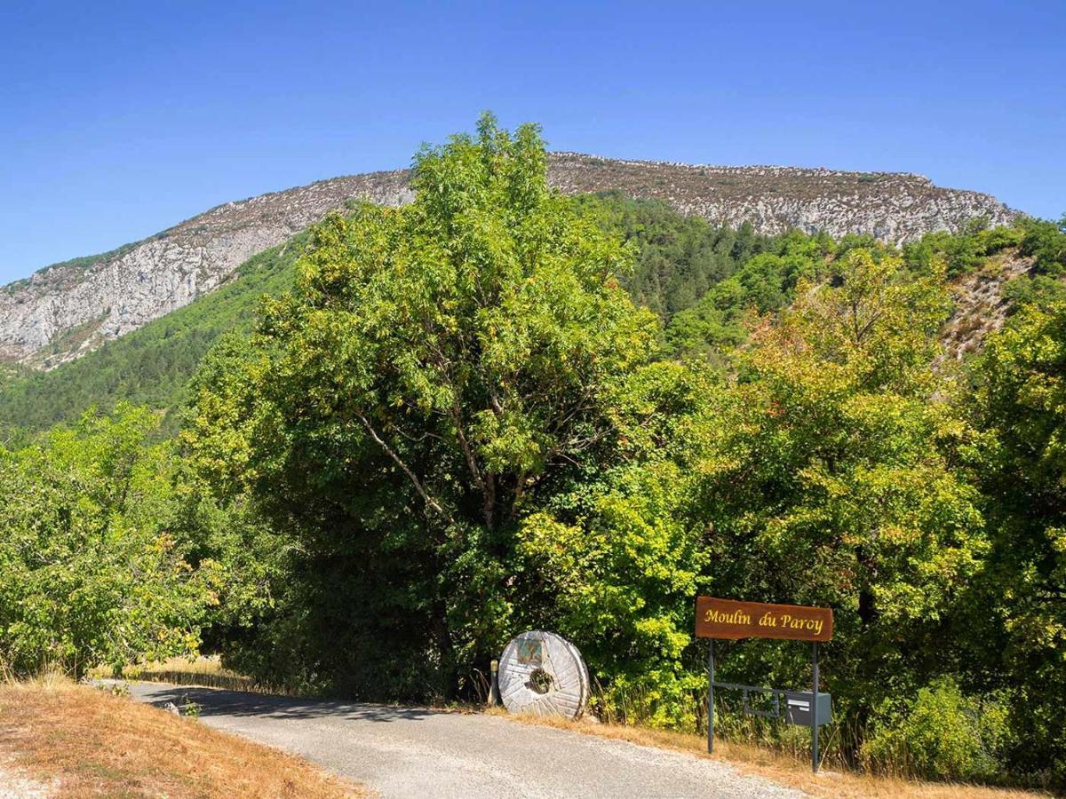 Bed and Breakfast Le Moulin Du Paroy Serres  Exterior foto
