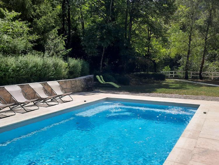 Bed and Breakfast Le Moulin Du Paroy Serres  Exterior foto