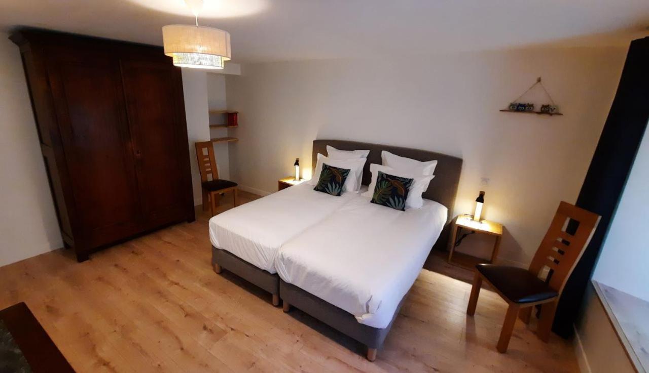 Bed and Breakfast Le Moulin Du Paroy Serres  Exterior foto